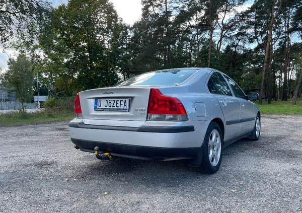 Volvo S60 cena 11900 przebieg: 260000, rok produkcji 2002 z Ustka małe 301